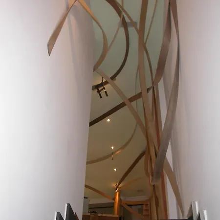 Guest house Revolutum 2*