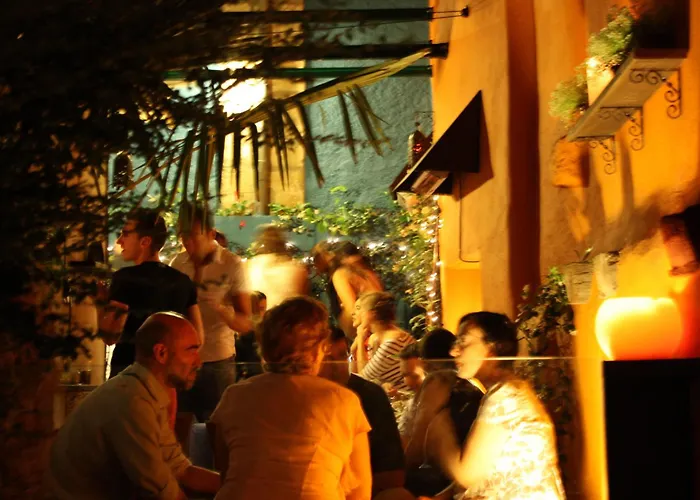 게스트하우스 Revolutum 2*